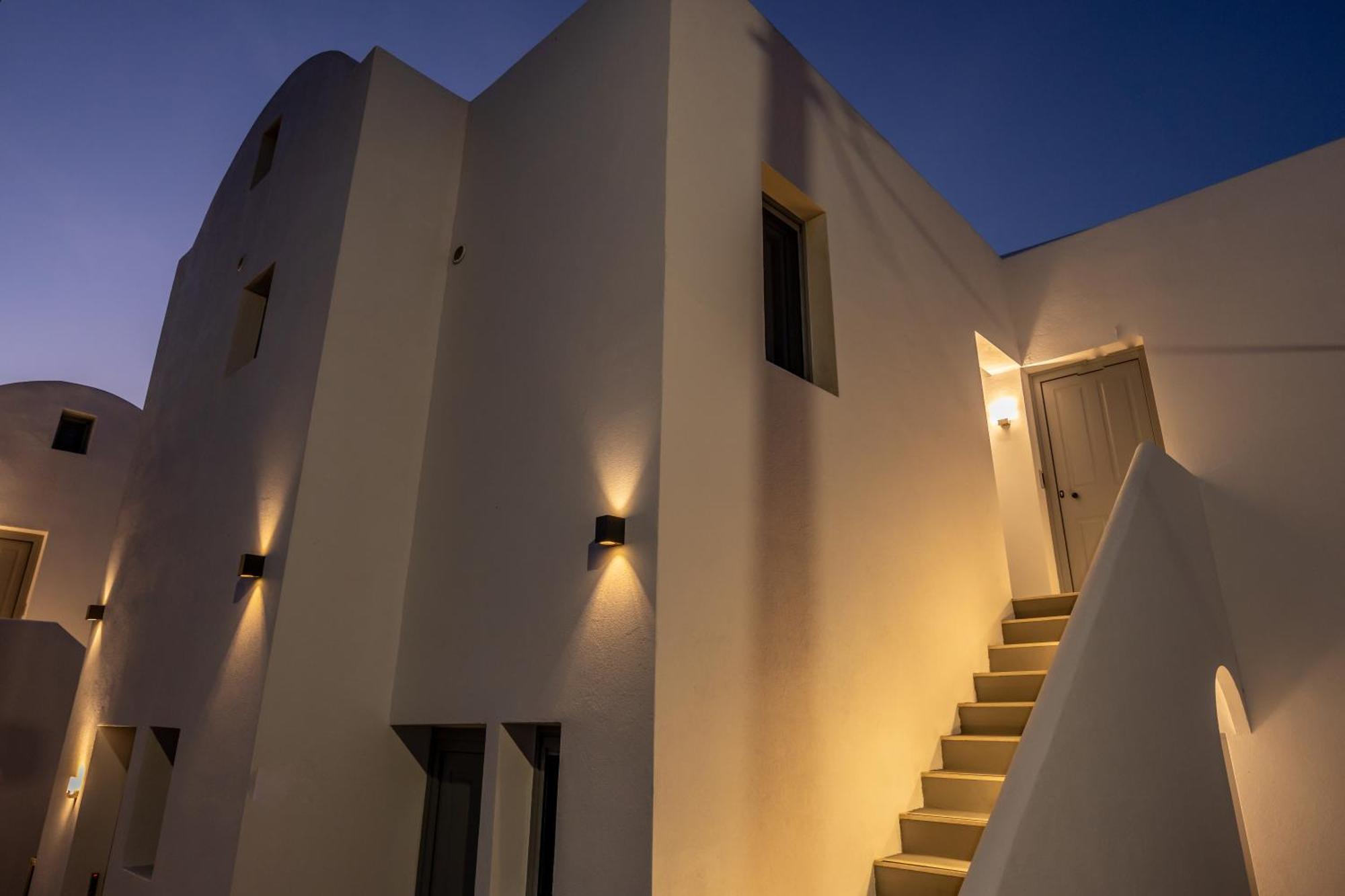 Nastram Suites Oia Exterior foto