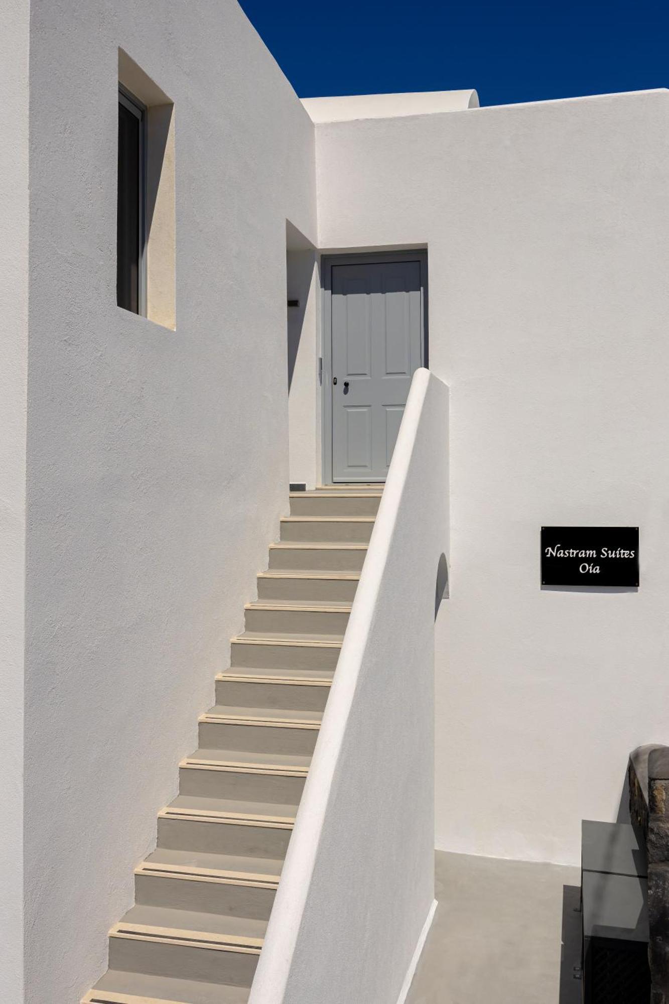 Nastram Suites Oia Exterior foto