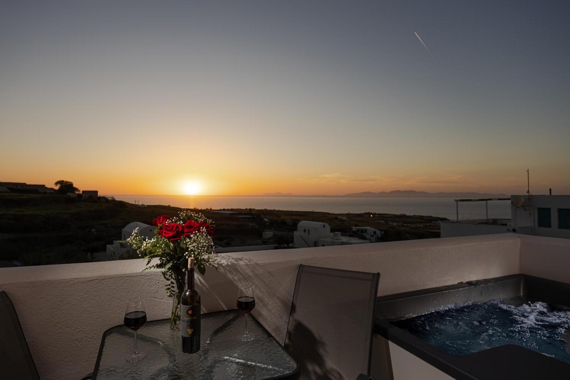 Nastram Suites Oia Exterior foto